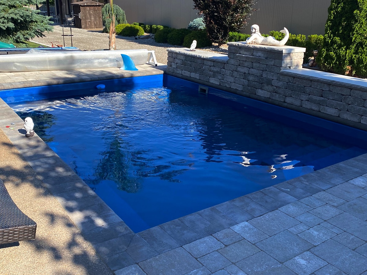 inground hot tub fiberglass pools Immerspa pool in back yard